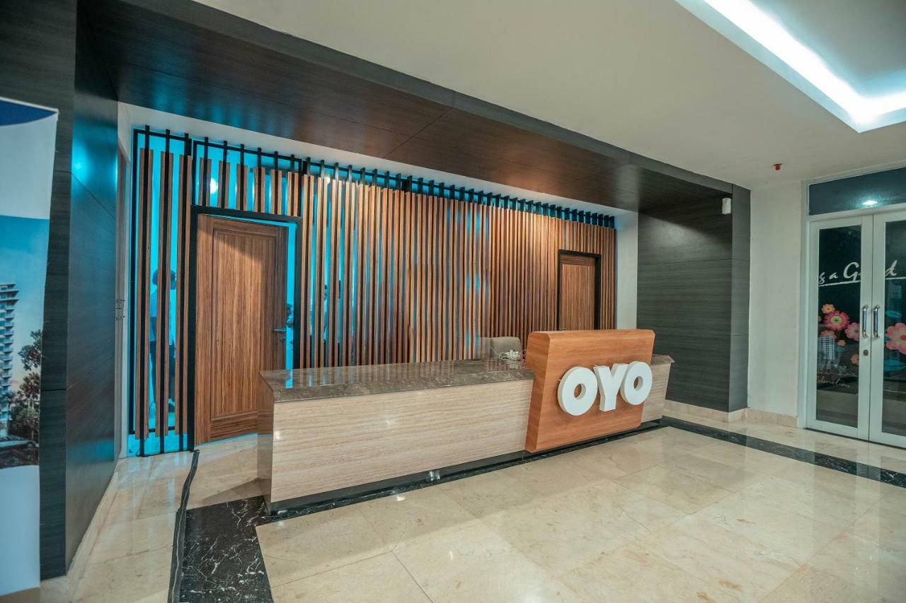 Oyo Flagship 728 Baileys Apartment Tangerang Extérieur photo